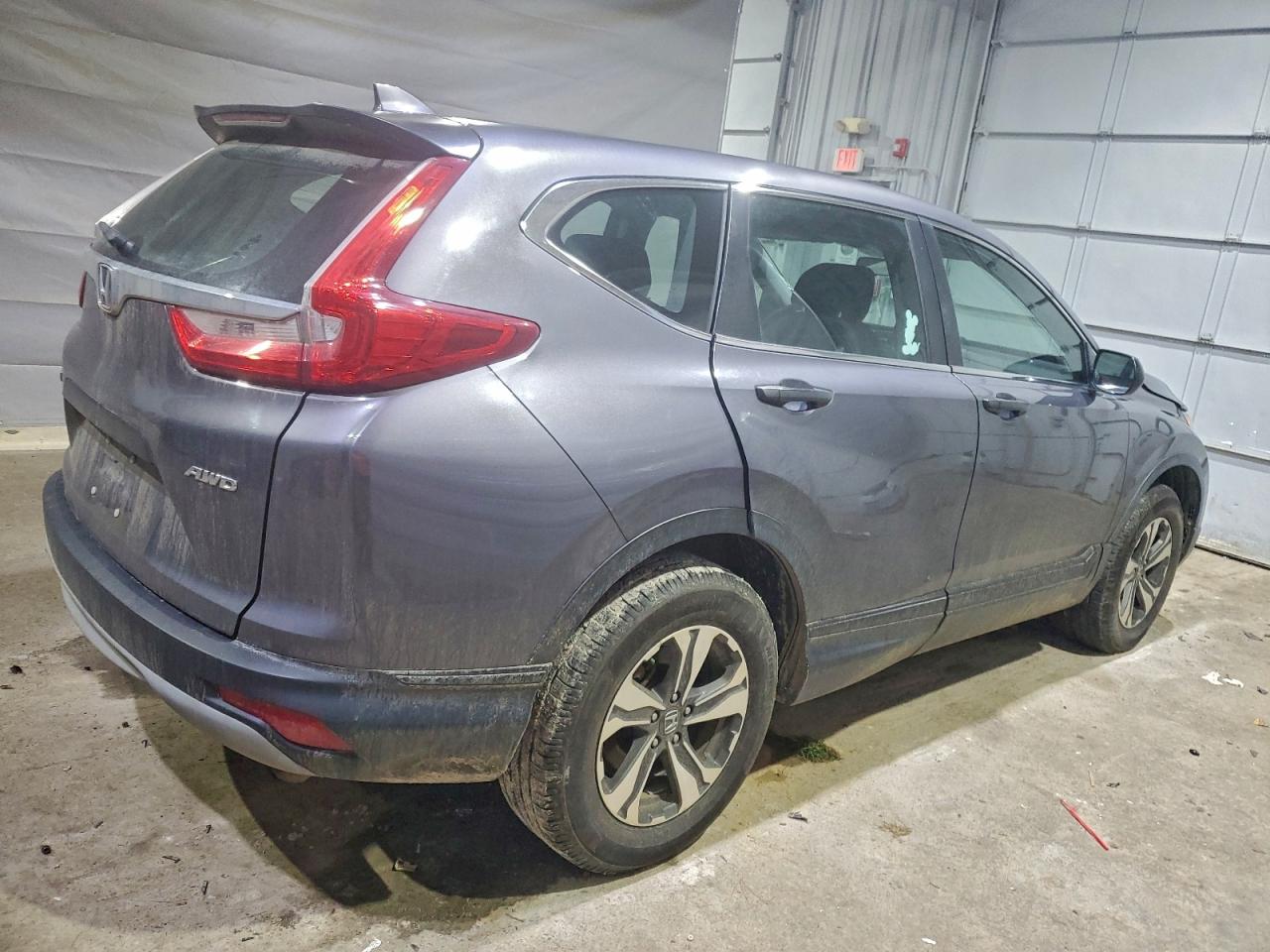 2018 HONDA CR-V LX photo 5