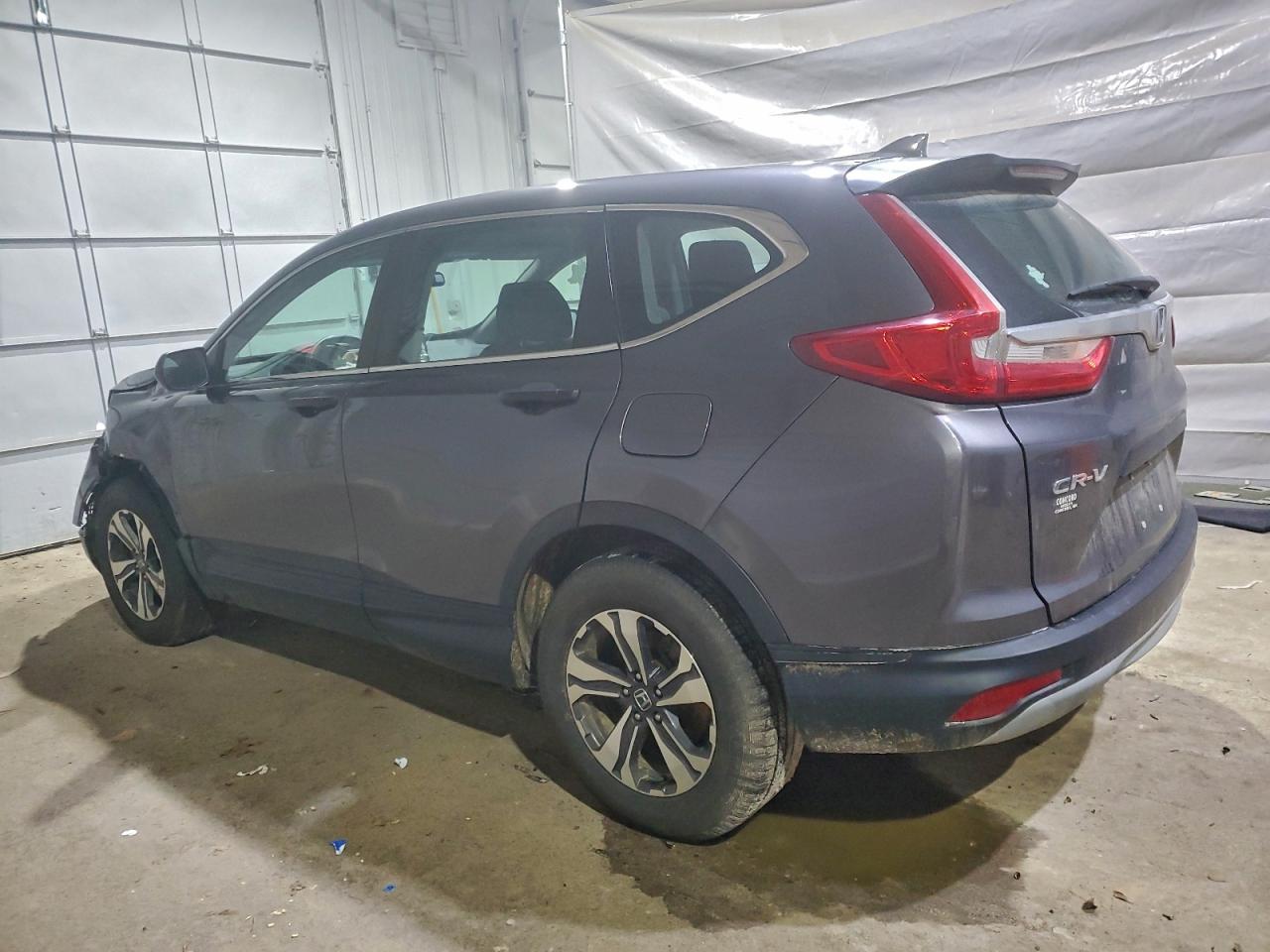 2018 HONDA CR-V LX photo 3