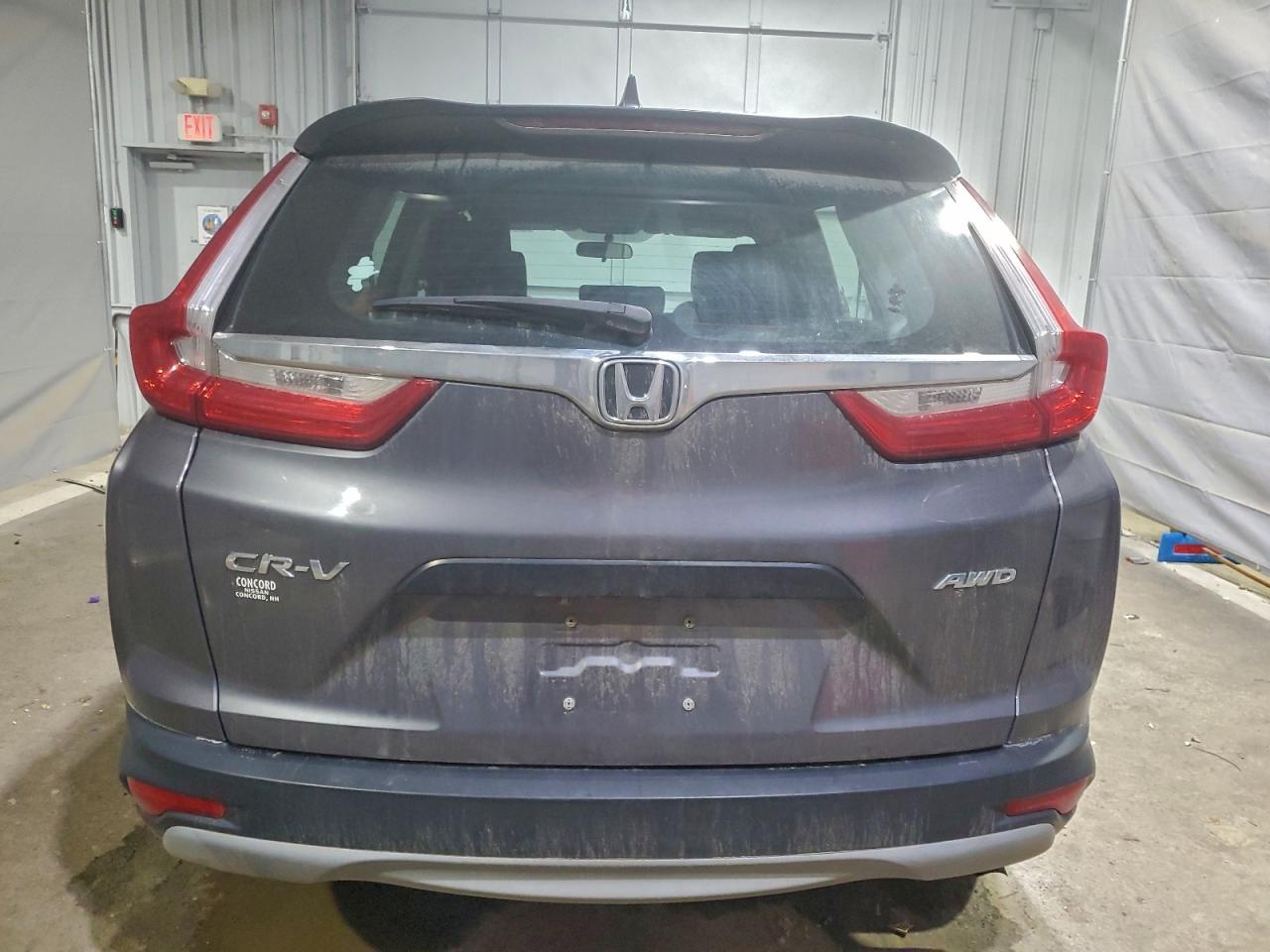 2018 HONDA CR-V LX photo 11