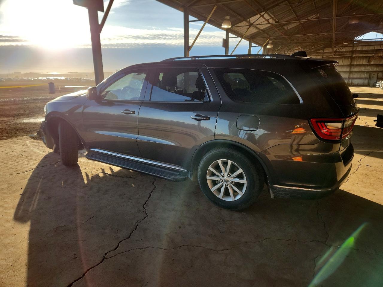 2015 DODGE DURANGO SXT photo 2