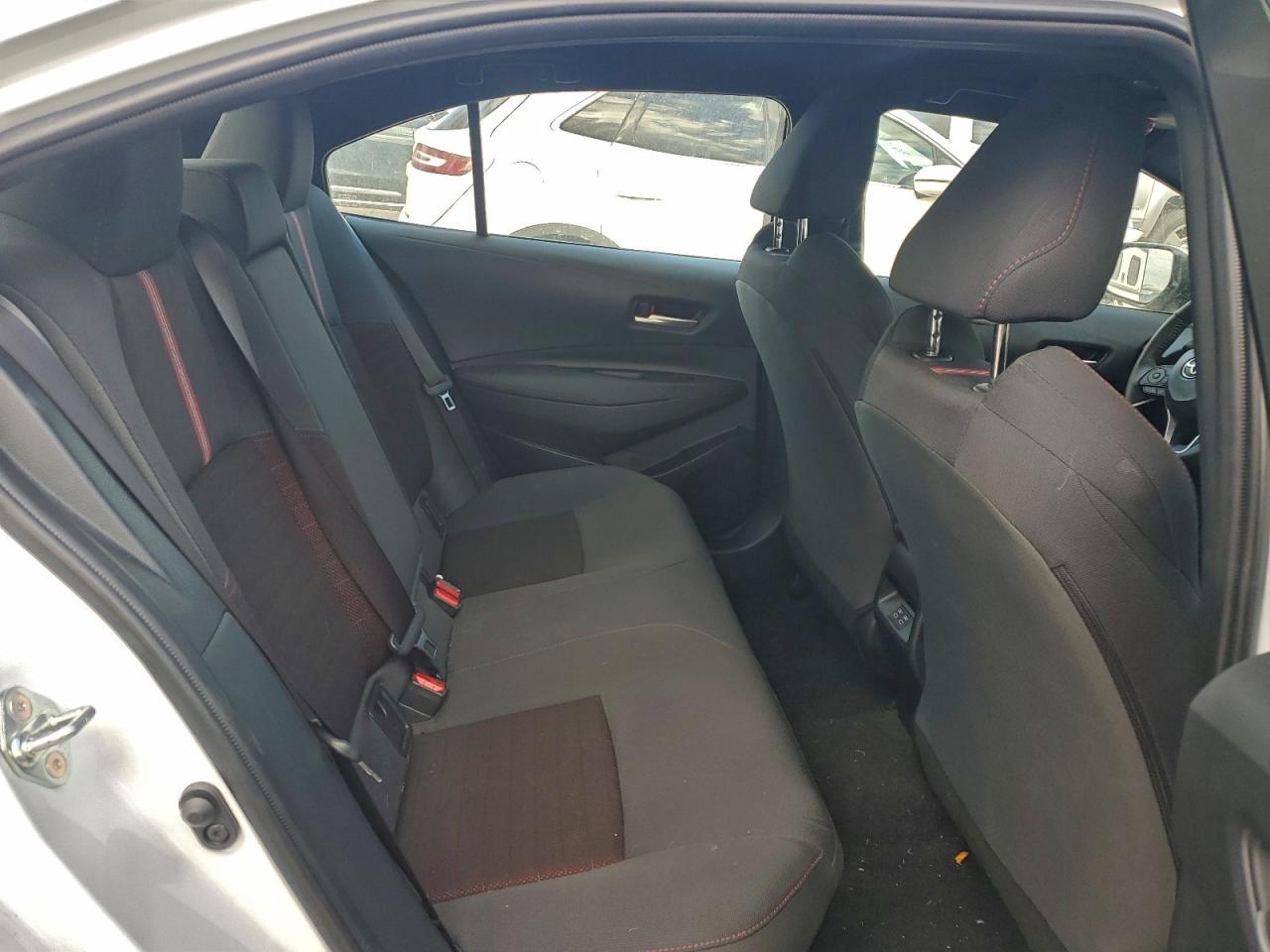 2024 TOYOTA COROLLA LE photo 10