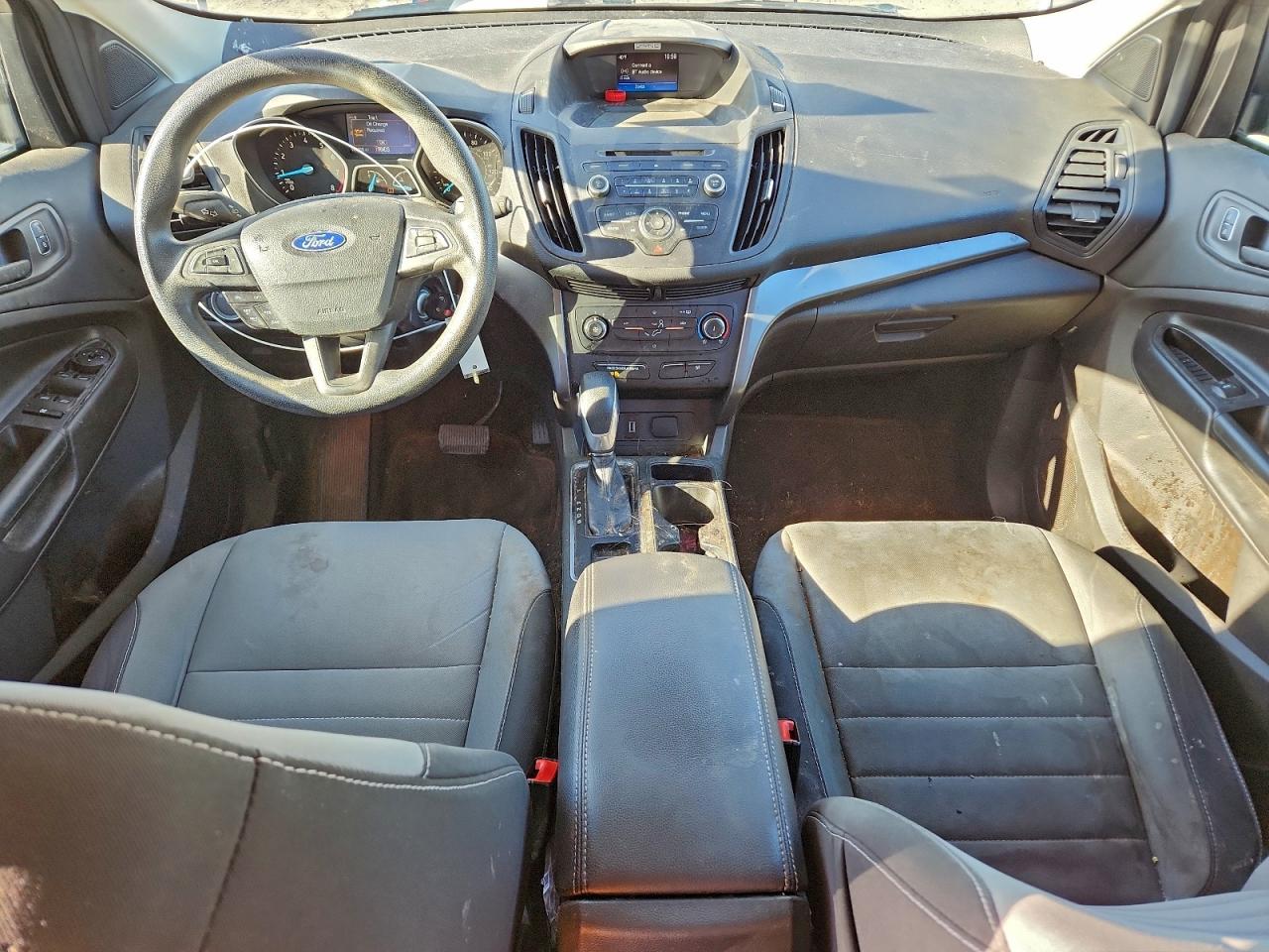 2017 FORD ESCAPE S photo 8
