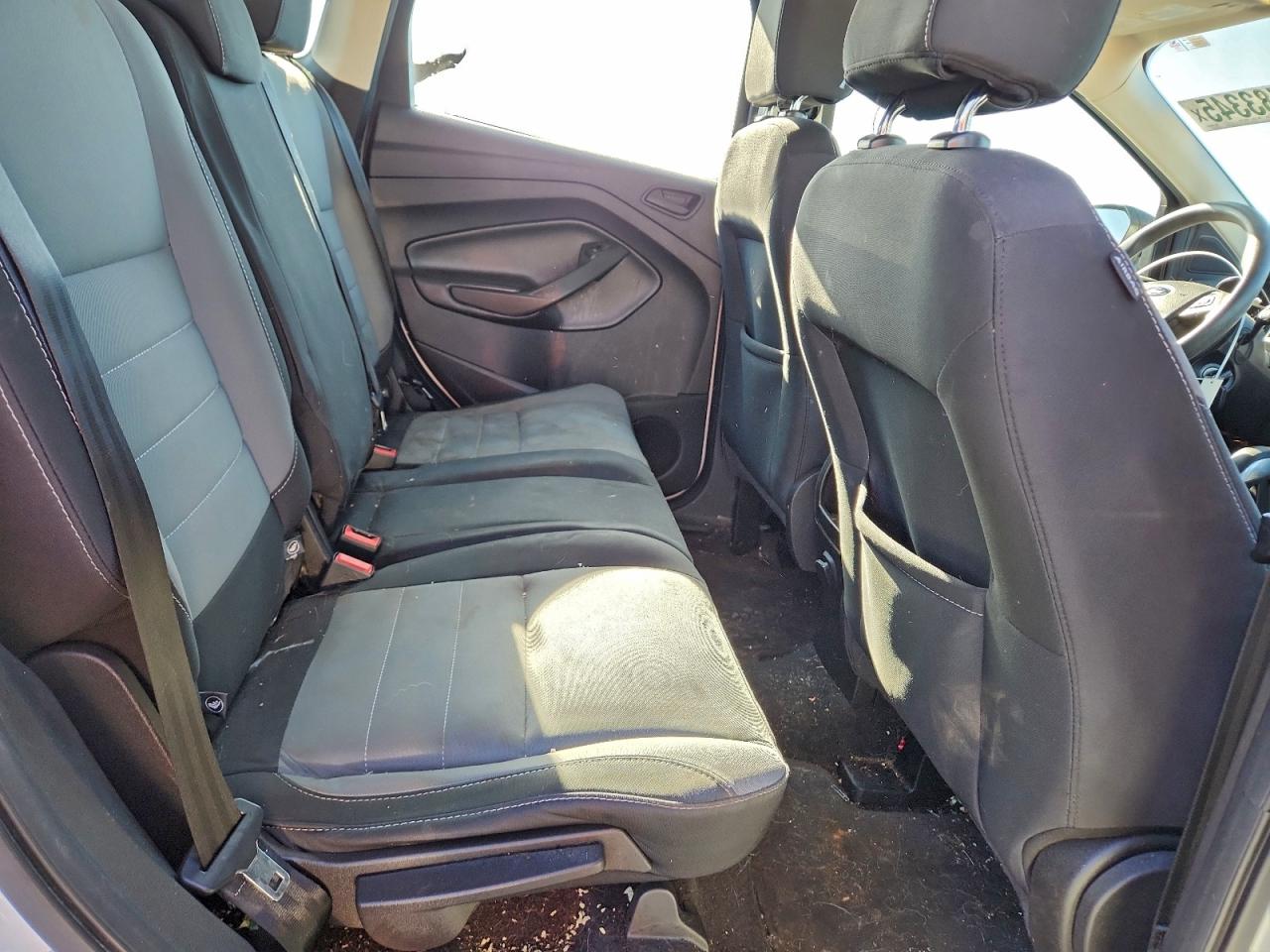 2017 FORD ESCAPE S photo 11