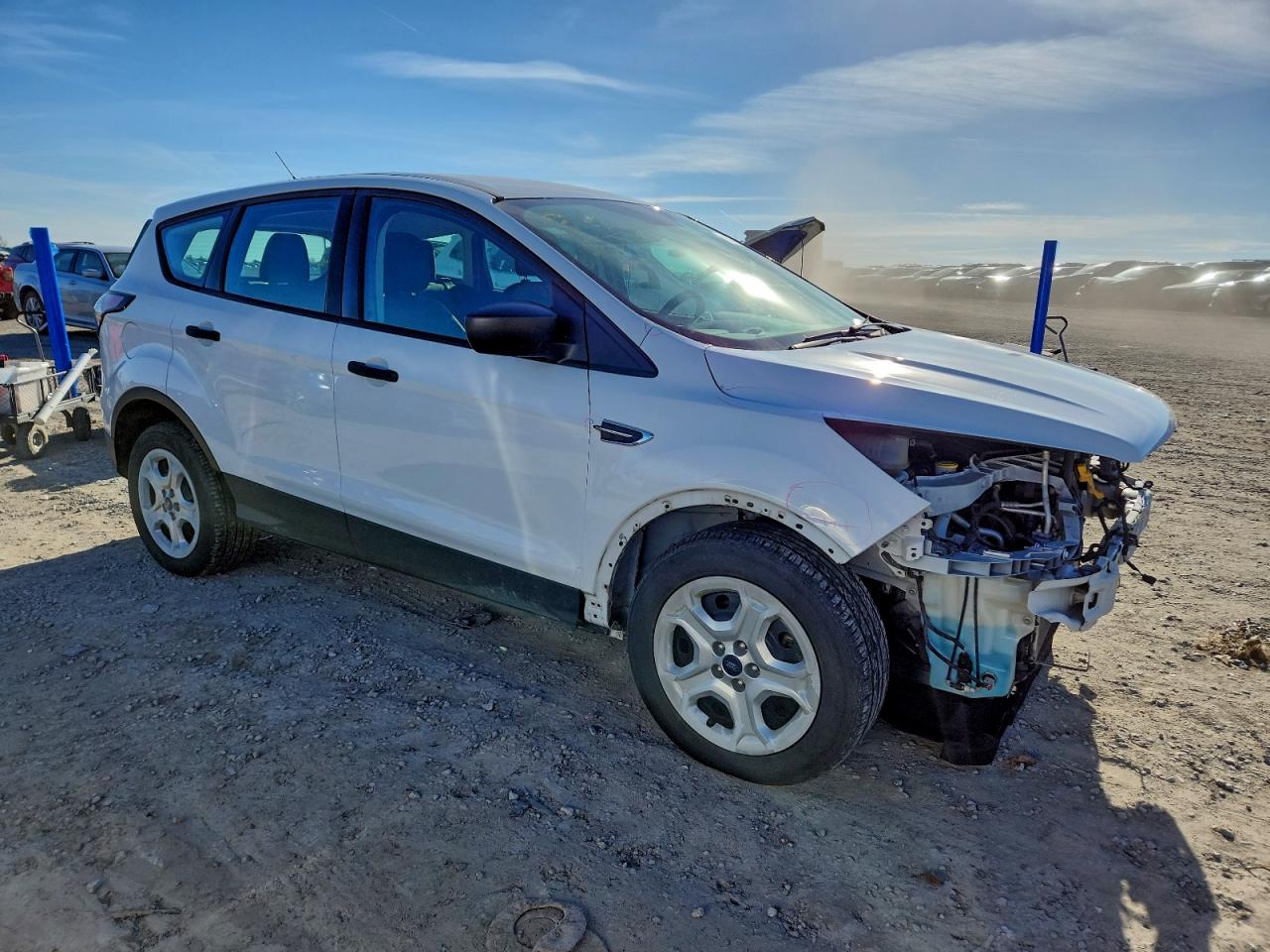 2017 FORD ESCAPE S photo 4