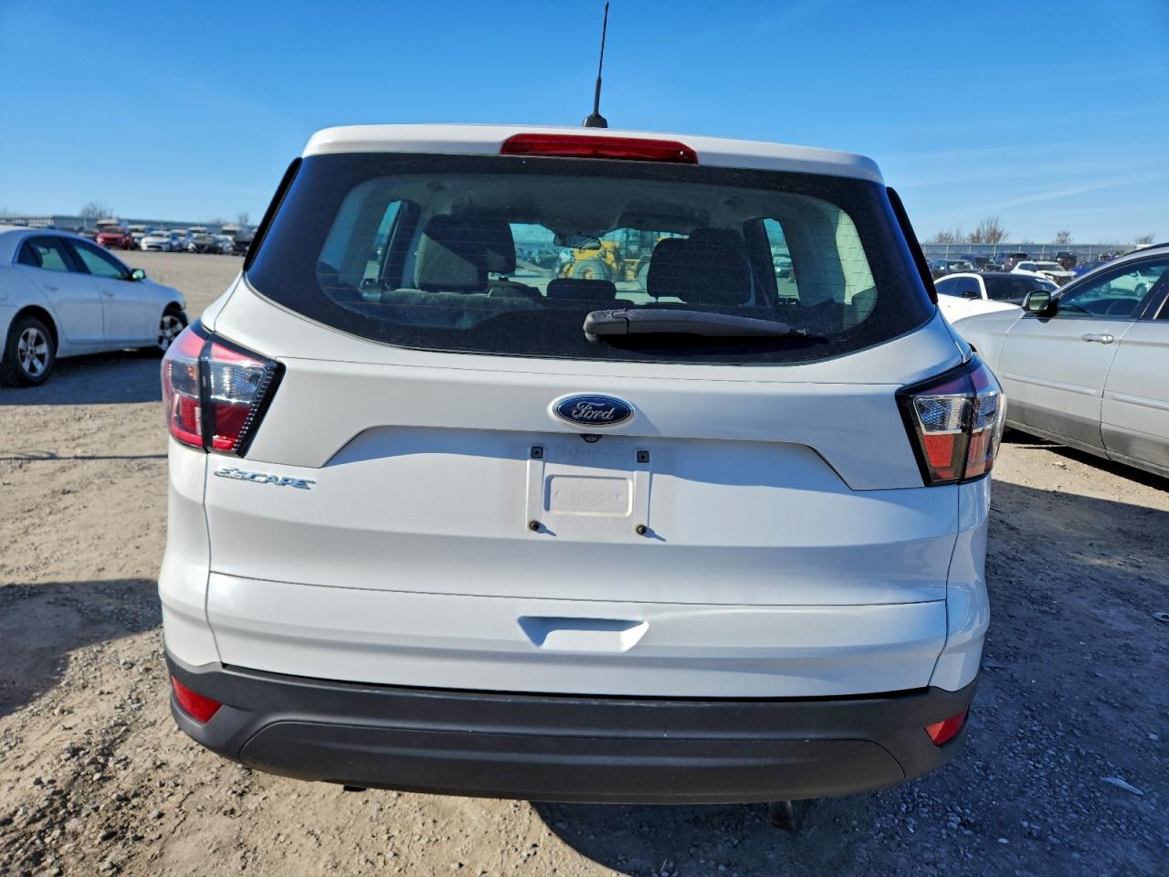 2017 FORD ESCAPE S photo 6