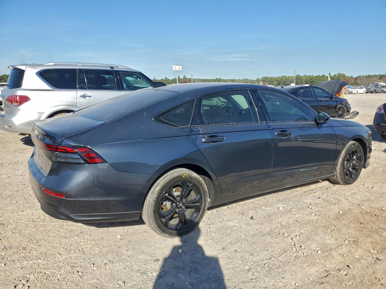 2025 HONDA ACCORD SE photo 5