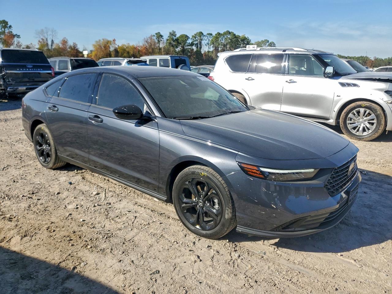 2025 HONDA ACCORD SE photo 7