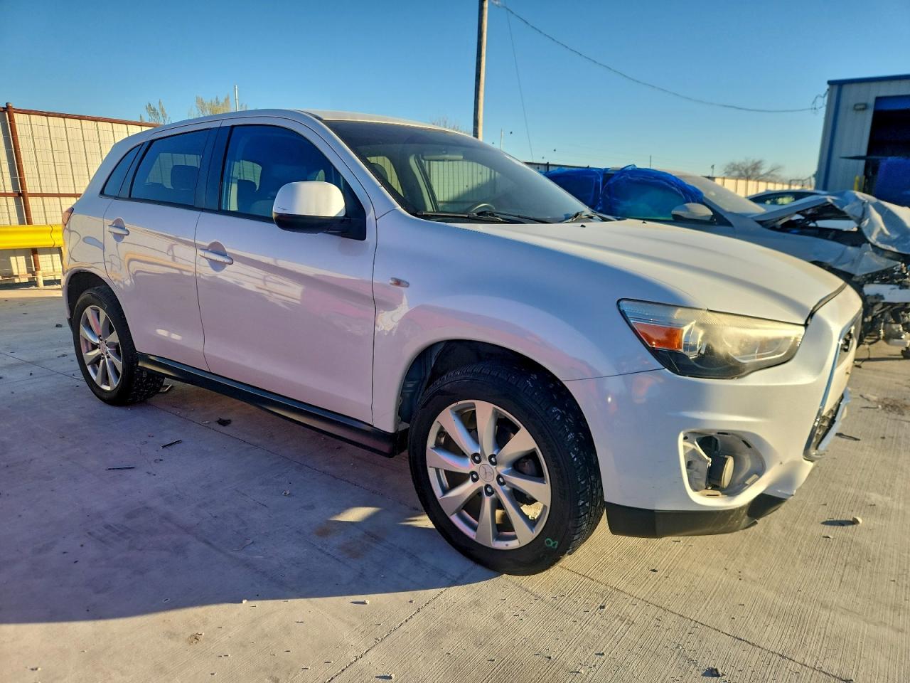 2015 MITSUBISHI OUTLANDER SPORT ES photo 4