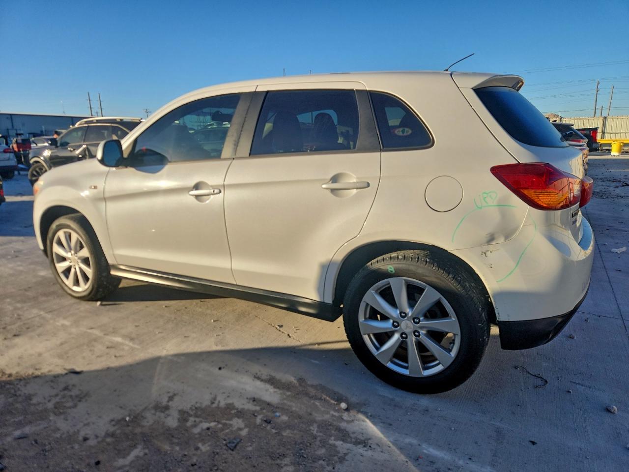 2015 MITSUBISHI OUTLANDER SPORT ES photo 2