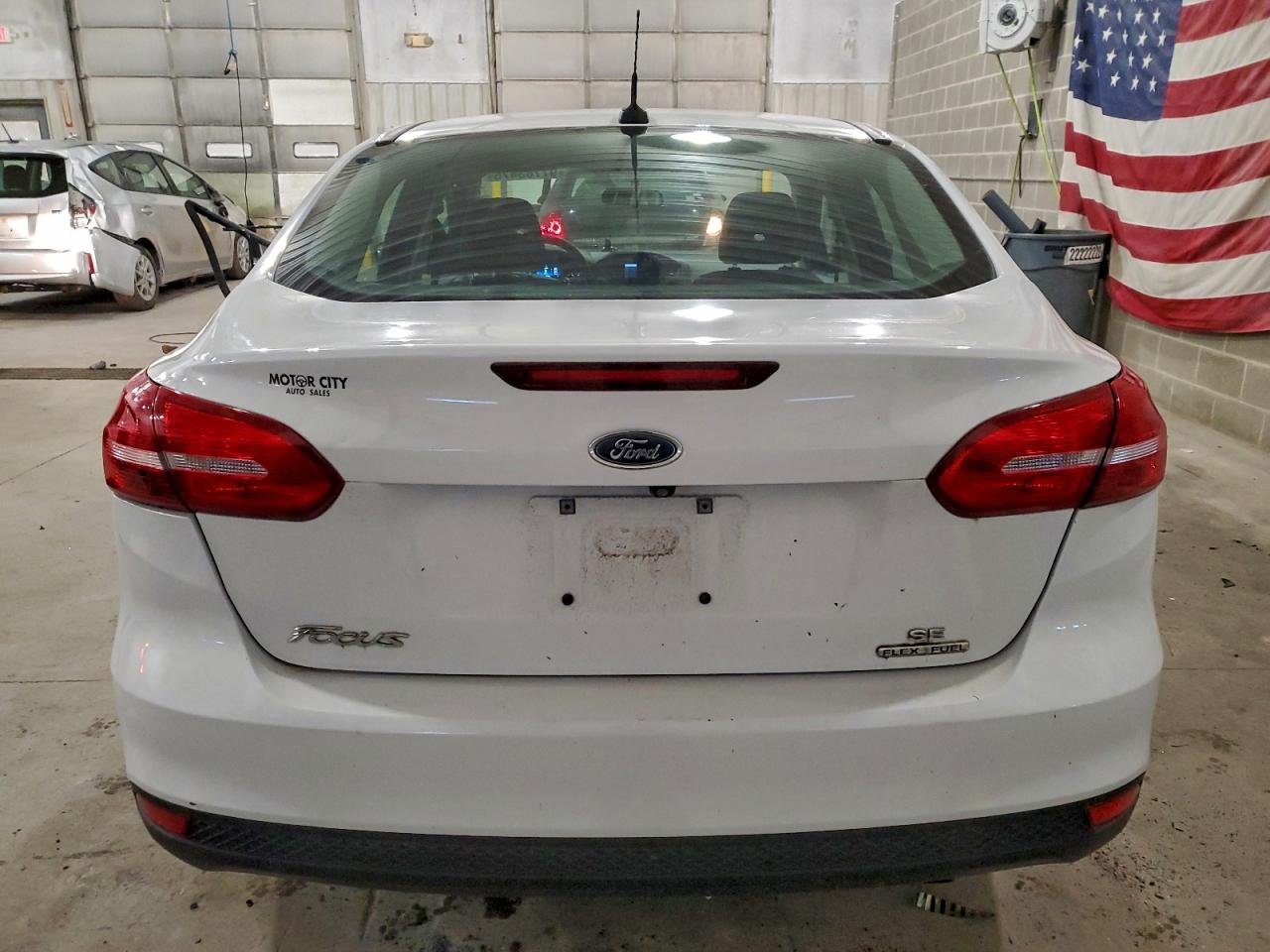 2015 FORD FOCUS SE photo 6