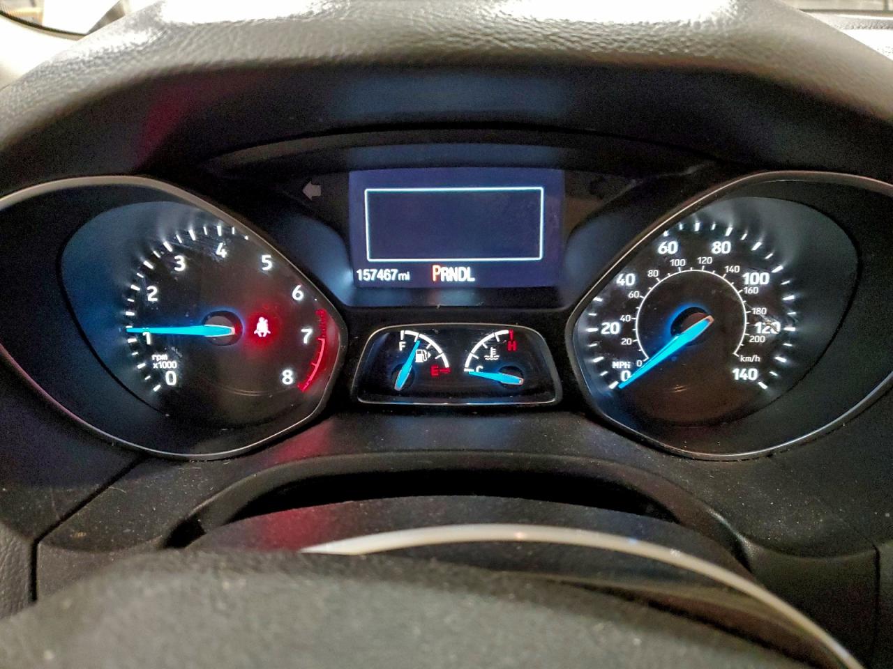 2015 FORD FOCUS SE photo 9