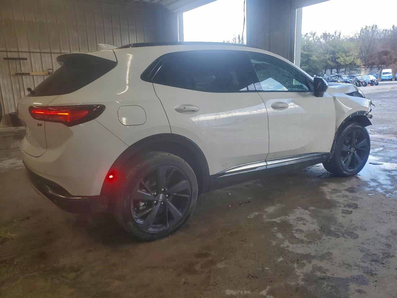 2023 BUICK ENVISION ESSENCE photo 3