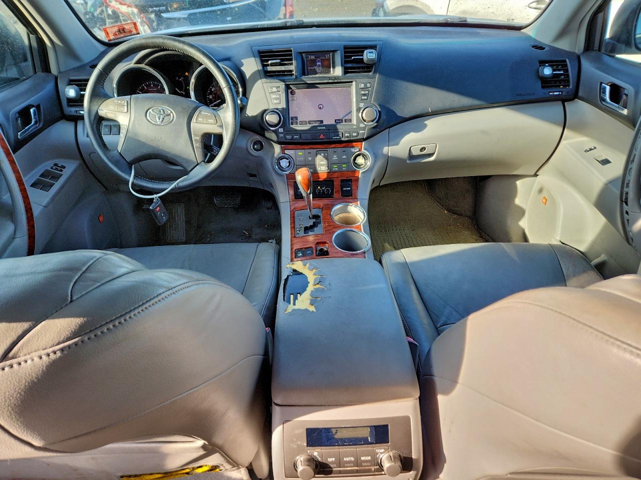2008 TOYOTA HIGHLANDER LIMITED photo 8