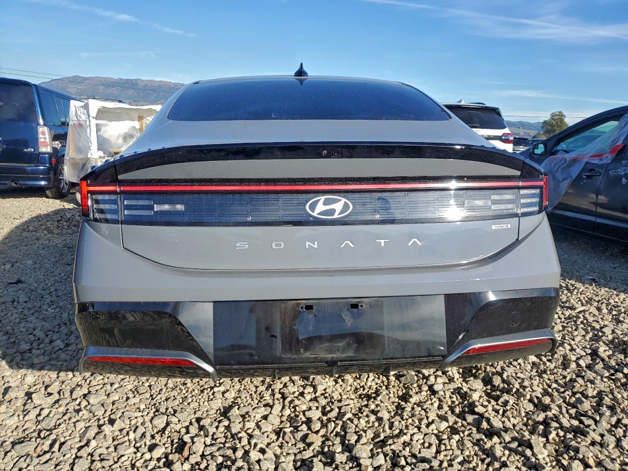 2025 HYUNDAI SONATA SEL photo 6