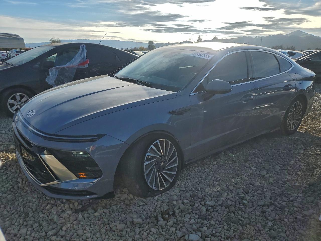 2025 HYUNDAI SONATA