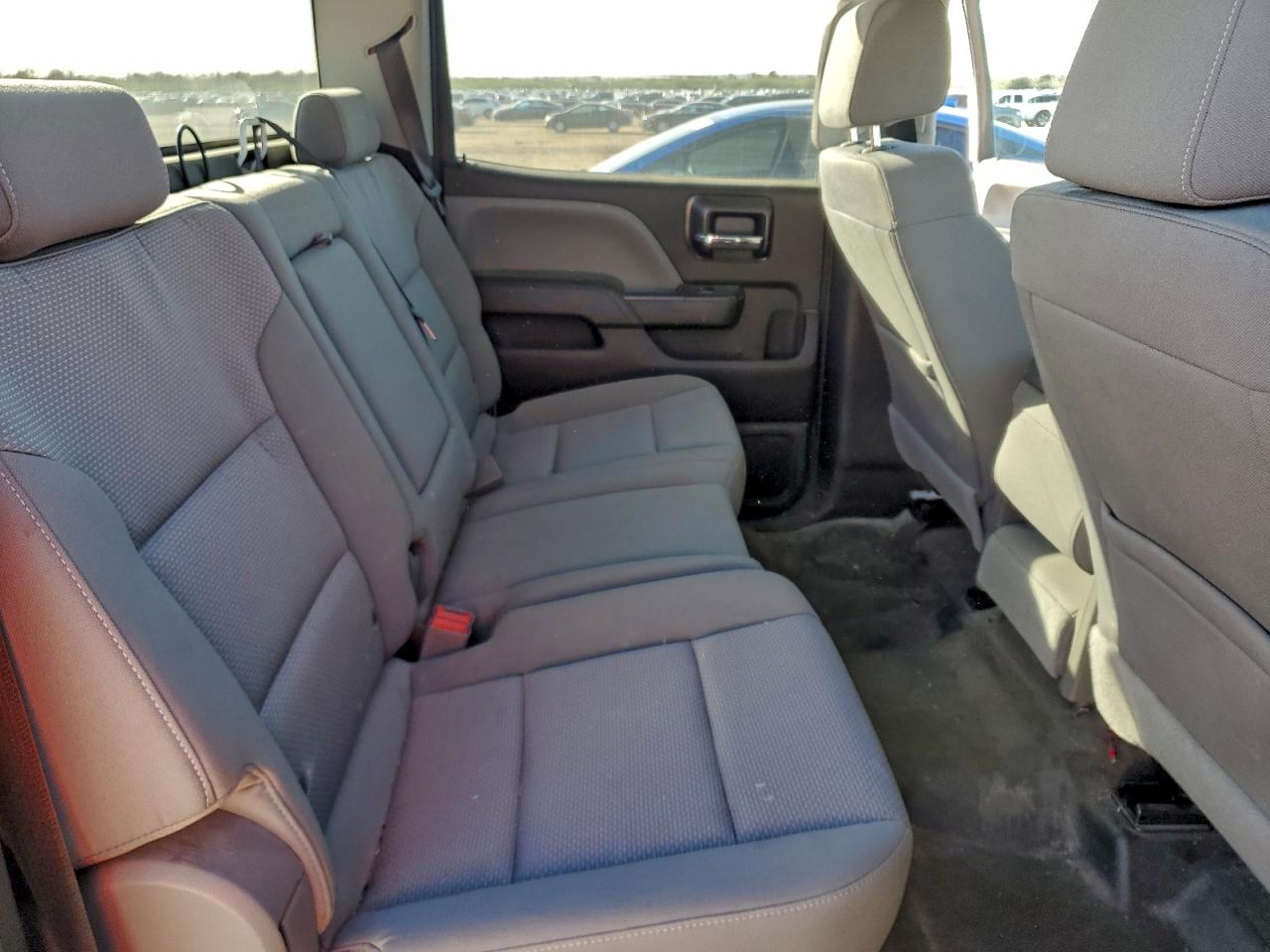 2018 CHEVROLET SILVERADO K1500 photo 10