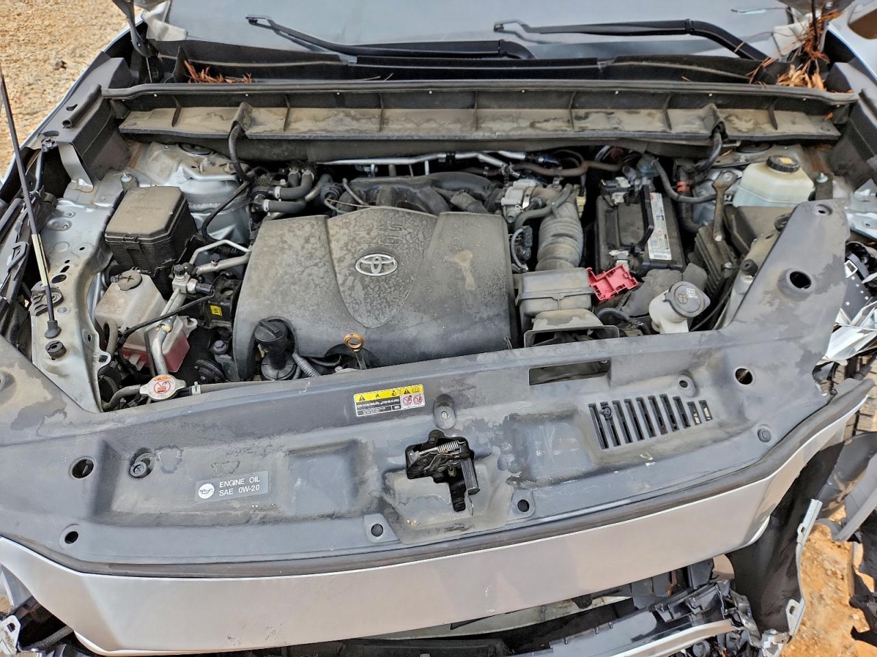 2020 TOYOTA HIGHLANDER XLE photo 12