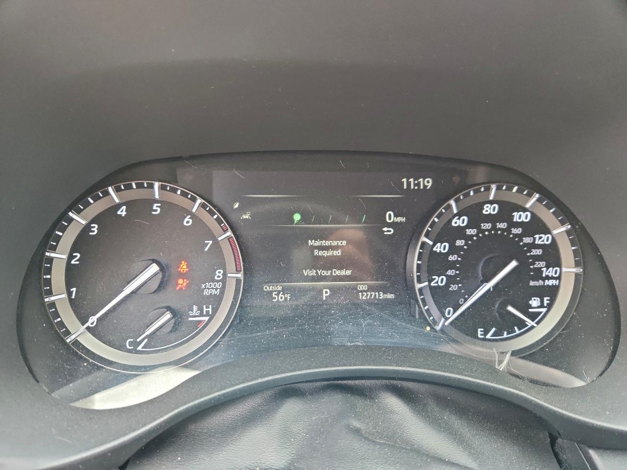 2020 TOYOTA HIGHLANDER XLE photo 9