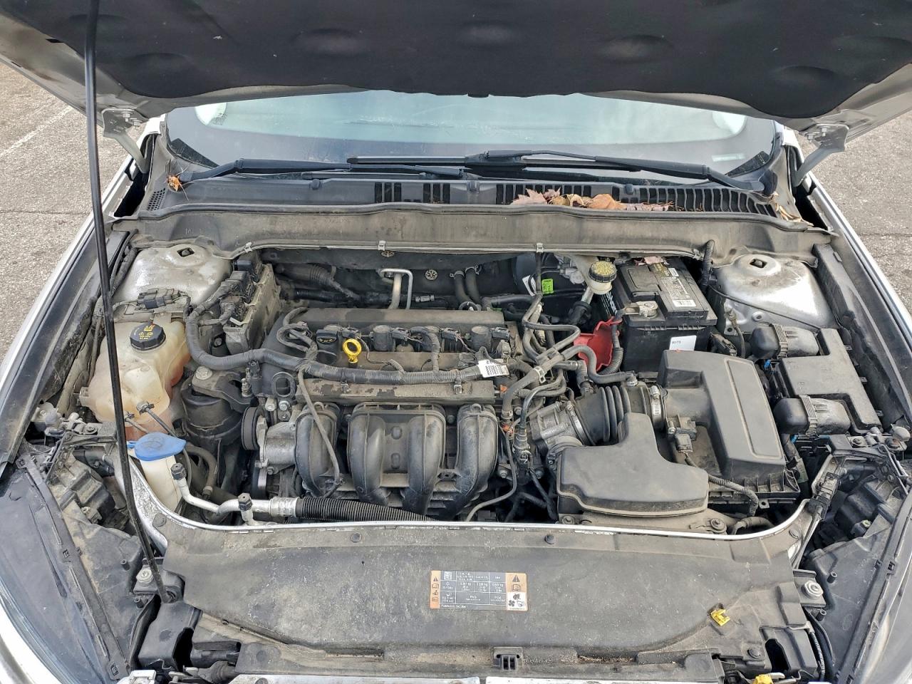 2016 FORD FUSION SE photo 11