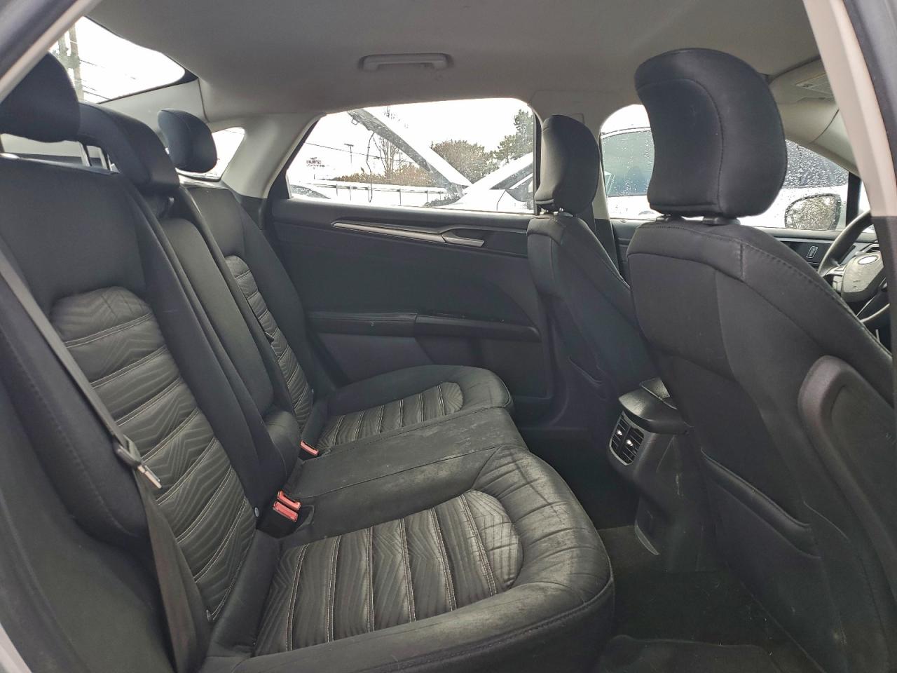 2016 FORD FUSION SE photo 10
