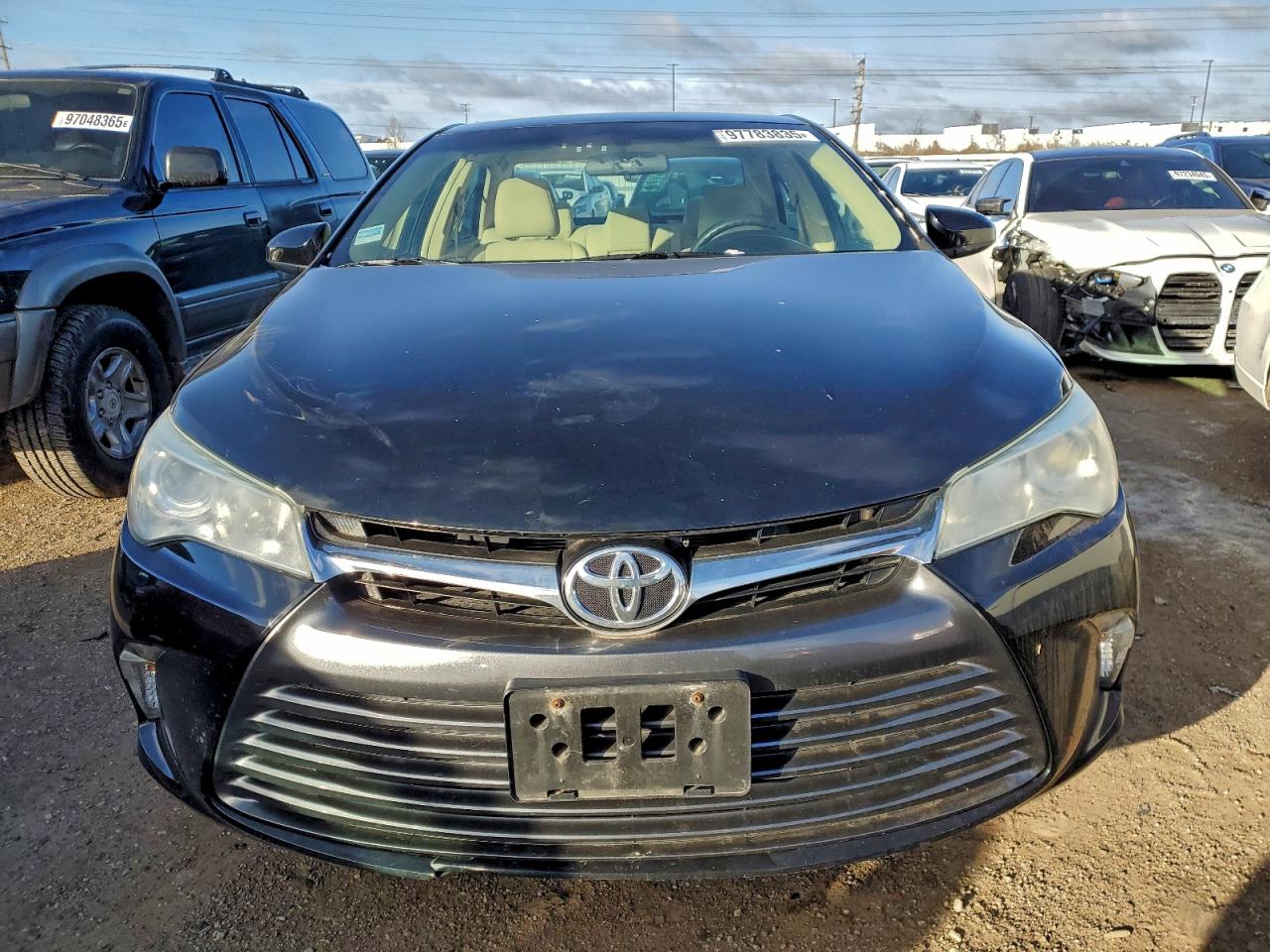 2015 TOYOTA CAMRY LE photo 9
