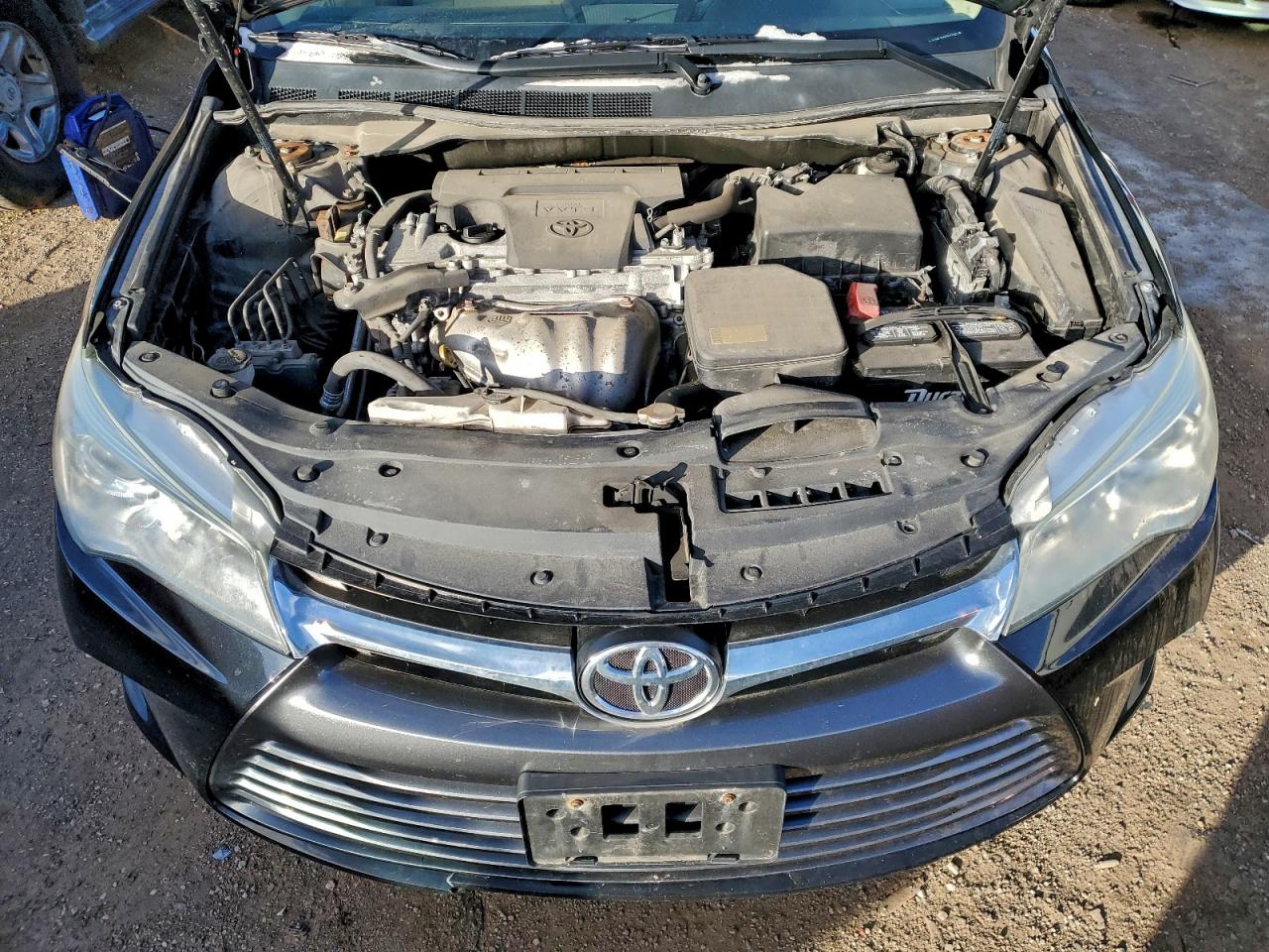 2015 TOYOTA CAMRY LE photo 21
