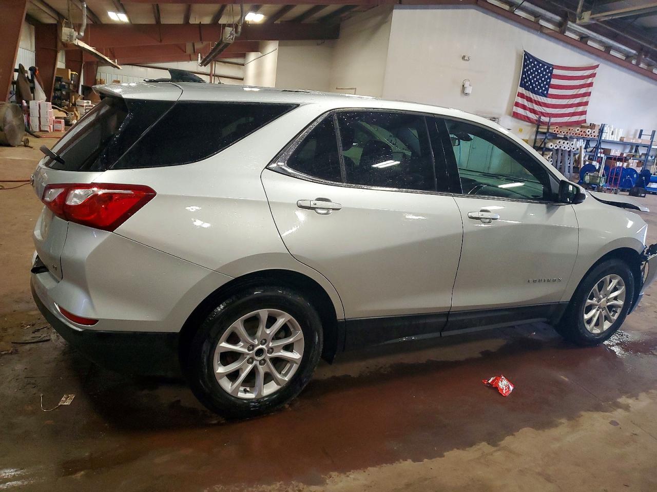 2018 CHEVROLET EQUINOX LT photo 3