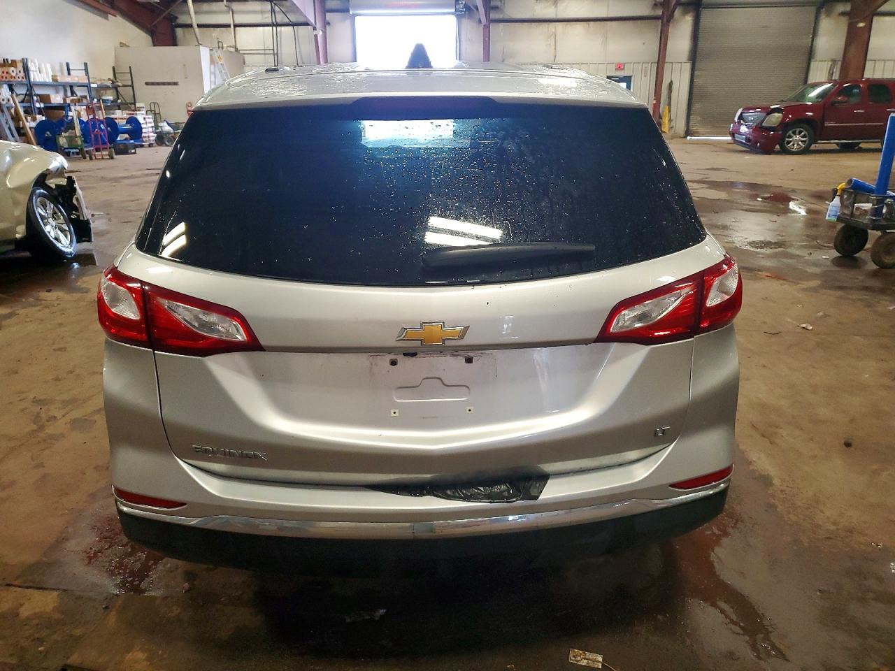 2018 CHEVROLET EQUINOX LT photo 6