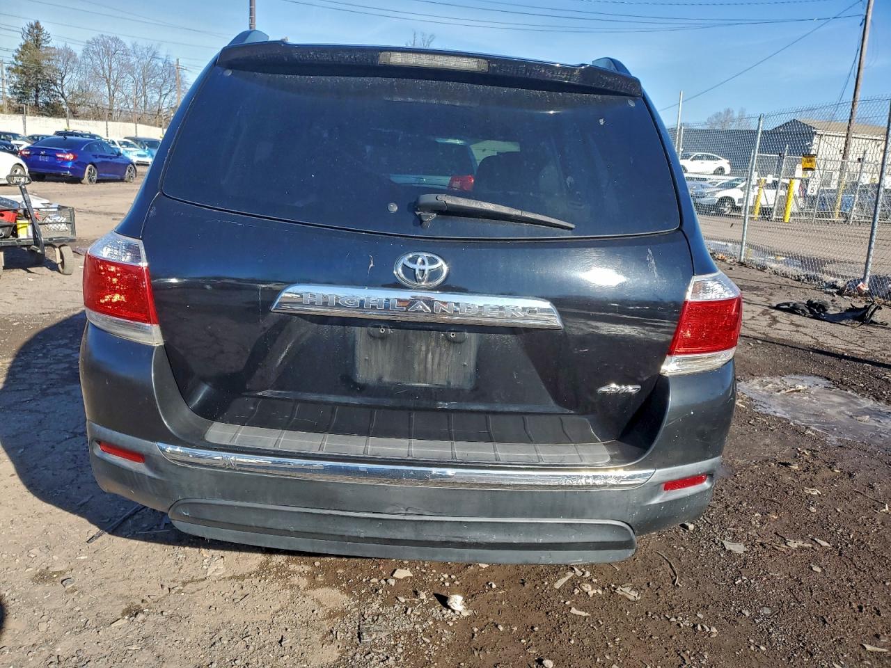 2012 TOYOTA HIGHLANDER LIMITED photo 6