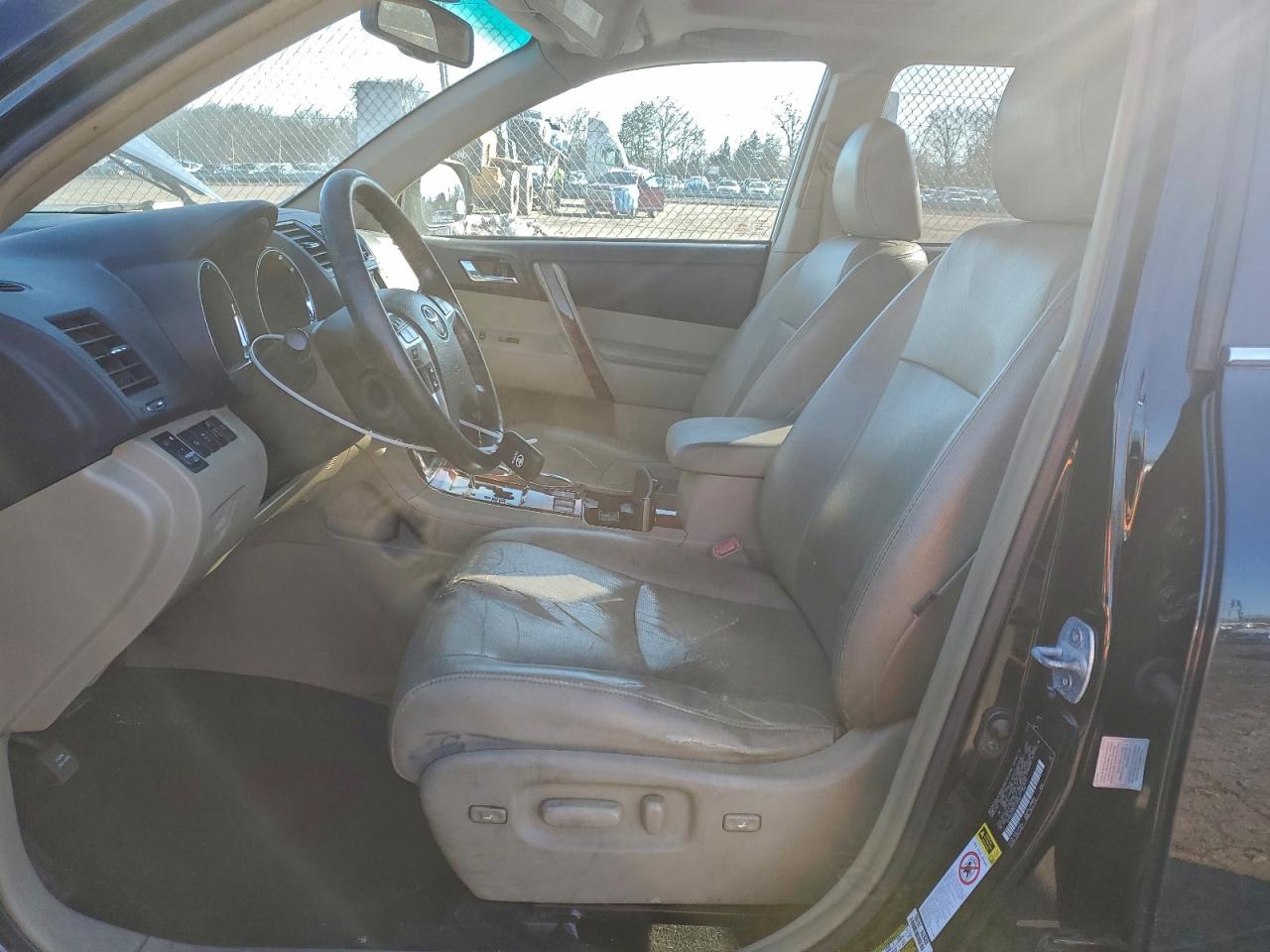 2012 TOYOTA HIGHLANDER LIMITED photo 7