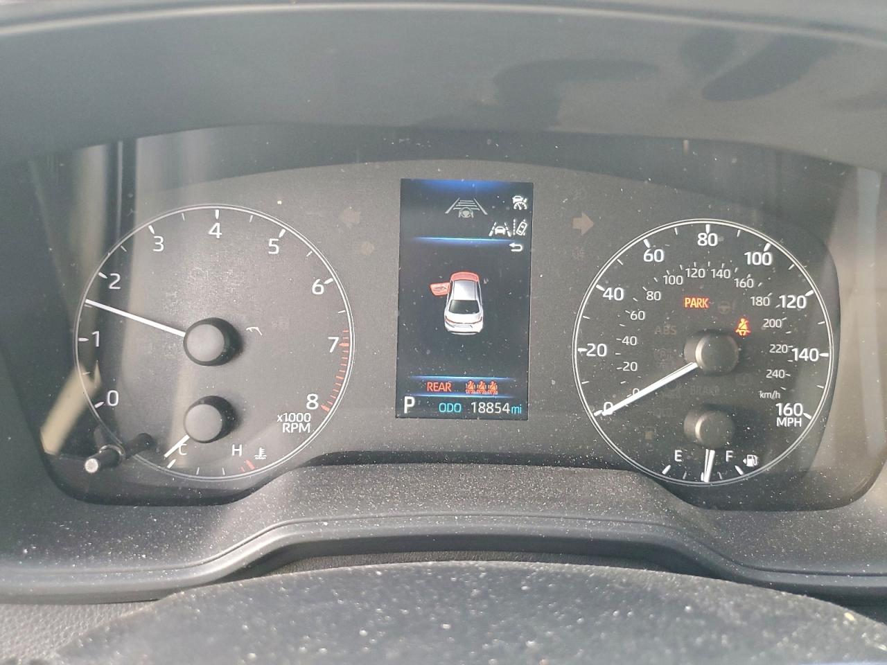 2024 TOYOTA COROLLA LE photo 9