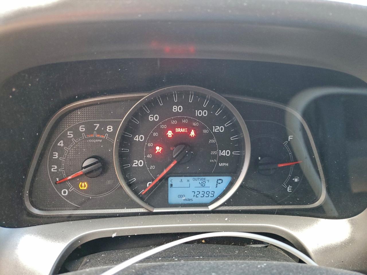 2015 TOYOTA RAV4 LE photo 9