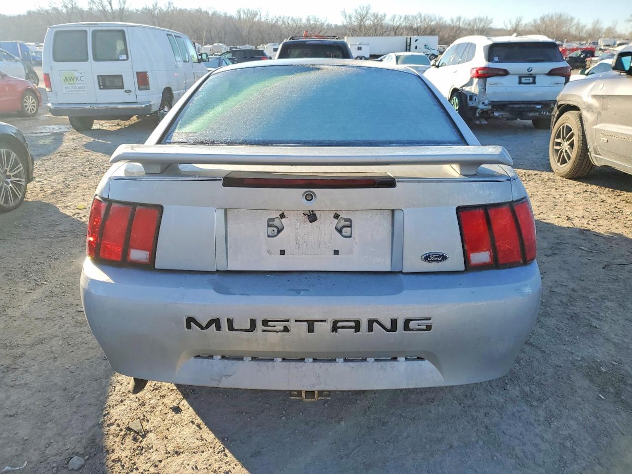 2002 FORD MUSTANG photo 6