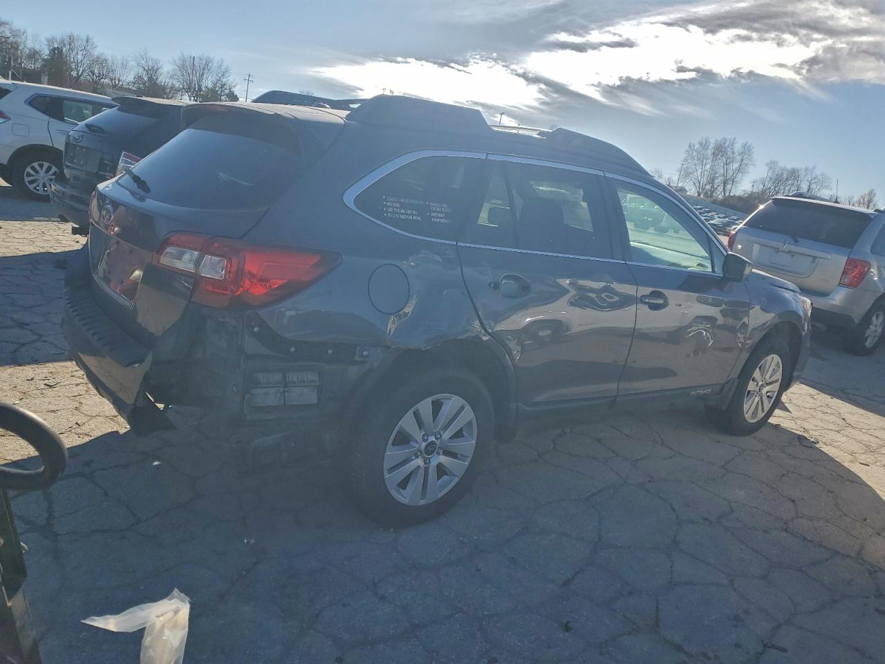 2015 SUBARU OUTBACK 2.5I PREMIUM photo 7