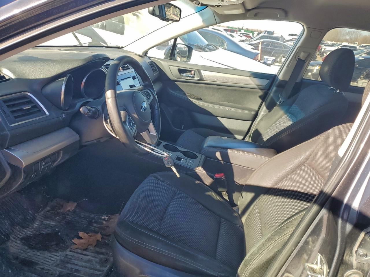 2015 SUBARU OUTBACK 2.5I PREMIUM photo 19
