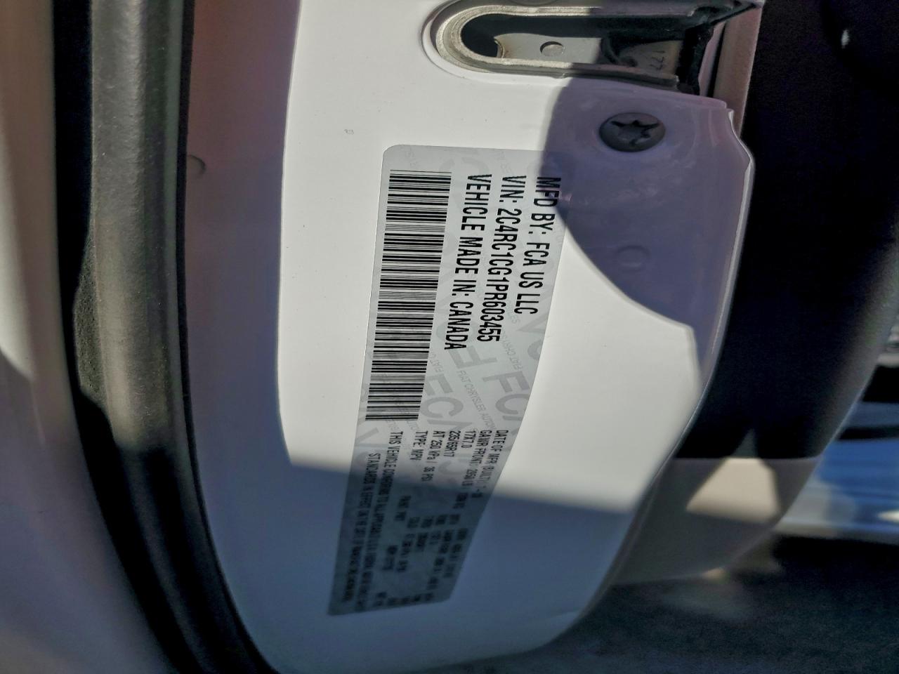 2023 CHRYSLER VOYAGER LX photo 12