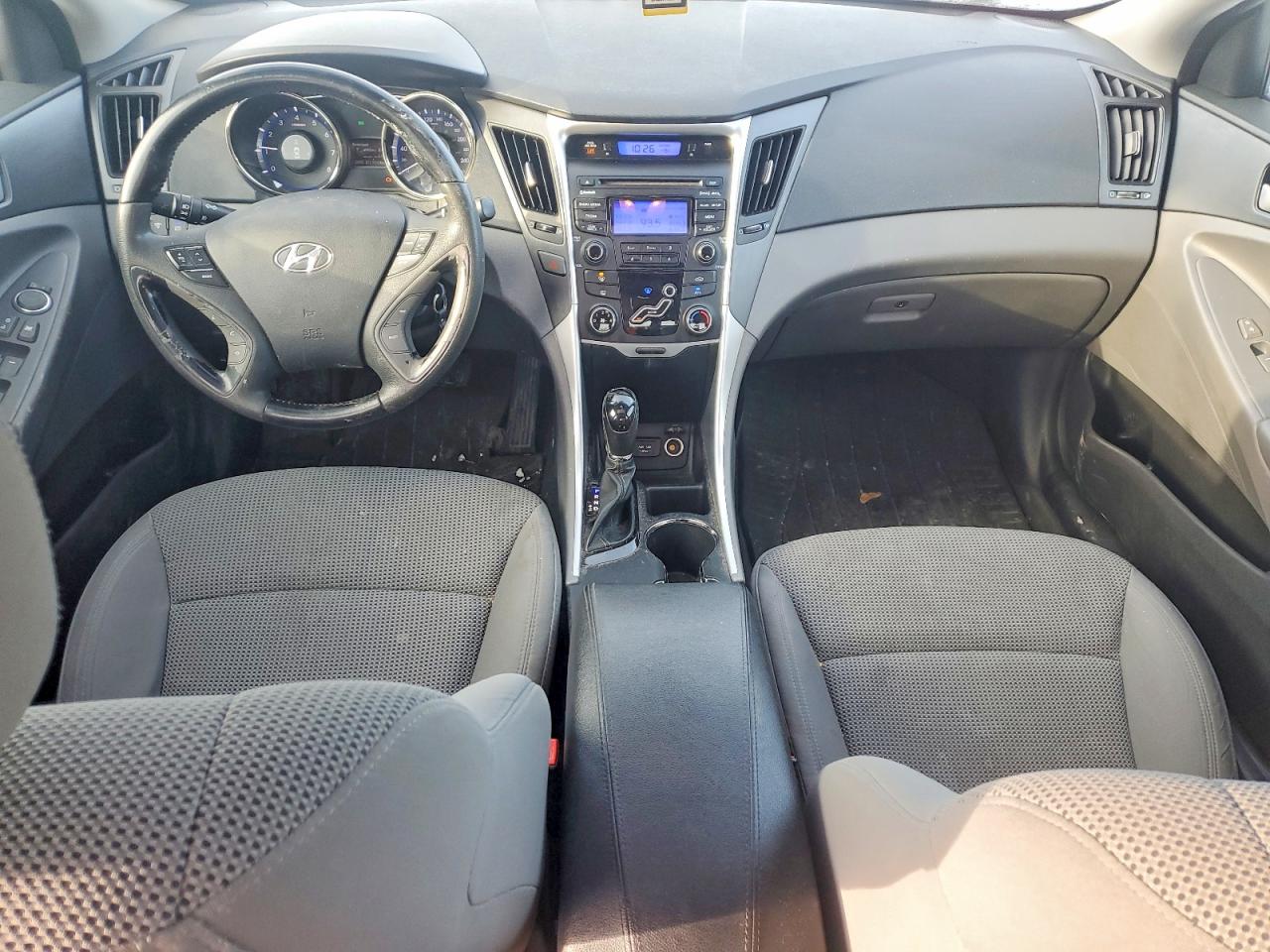 2013 HYUNDAI SONATA GLS photo 8