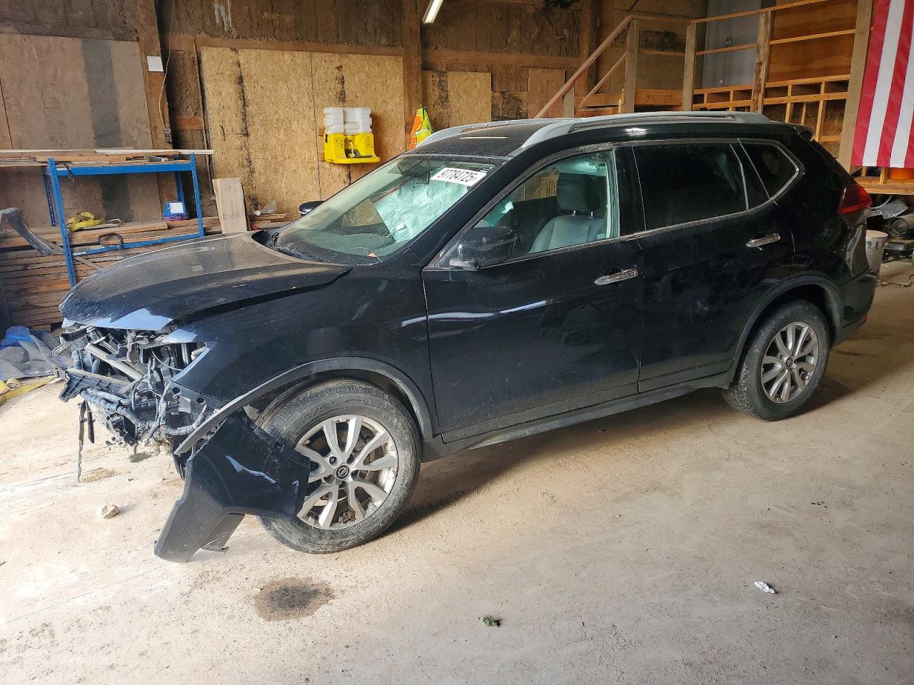 2017 NISSAN ROGUE