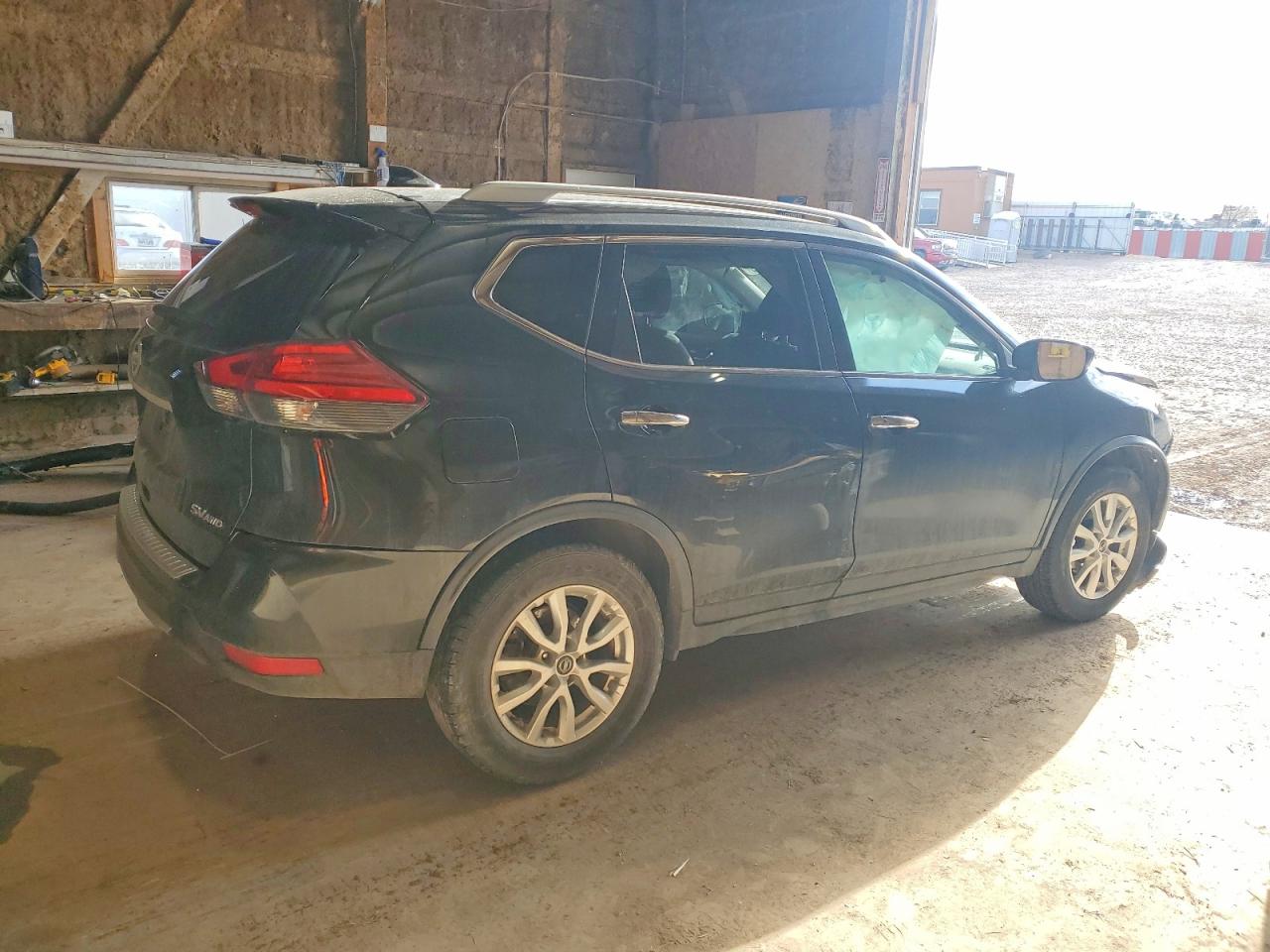 2017 NISSAN ROGUE S photo 3