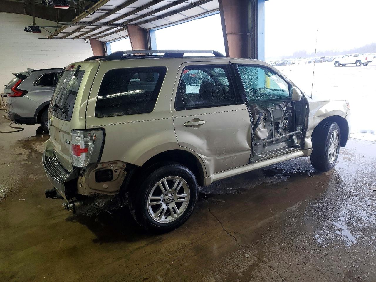2010 MERCURY MARINER PREMIER photo 5