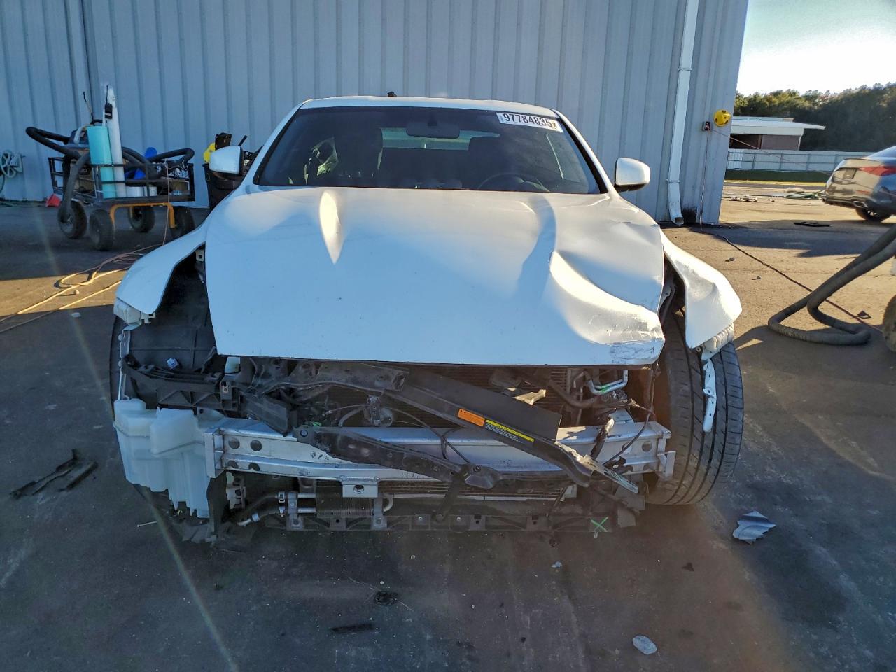 2017 NISSAN 370Z BASE photo 5