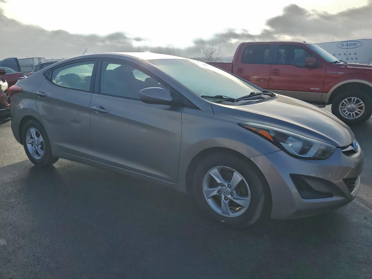2014 HYUNDAI ELANTRA SE photo 4