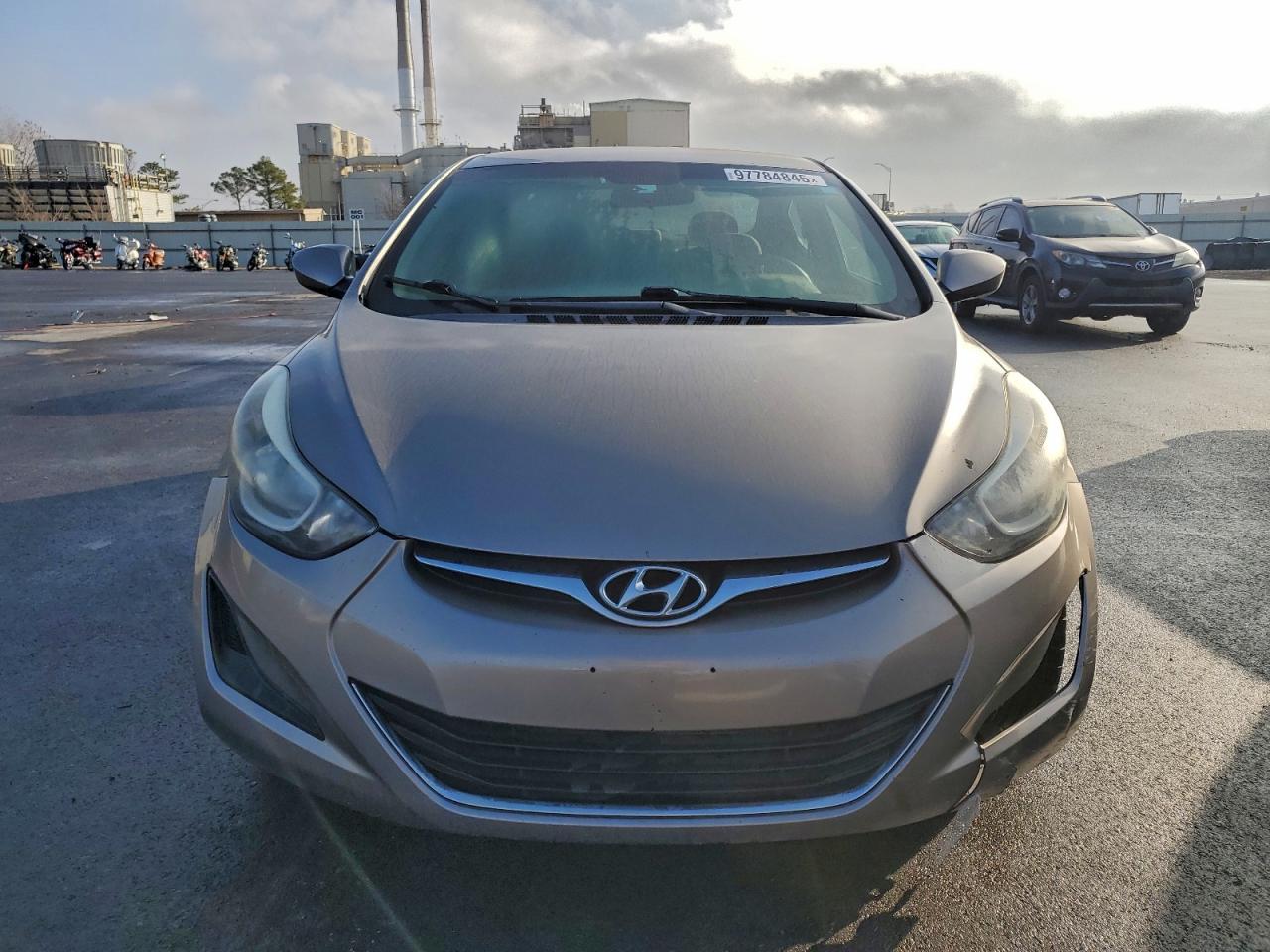 2014 HYUNDAI ELANTRA SE photo 5