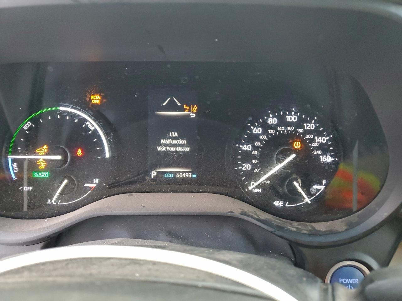 2021 TOYOTA SIENNA XLE photo 9