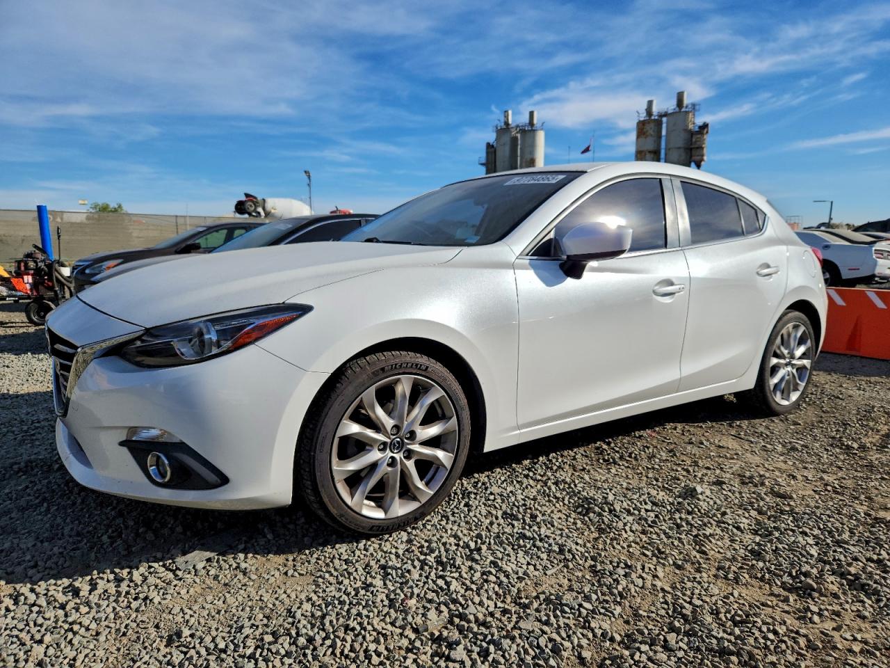 2014 MAZDA 3