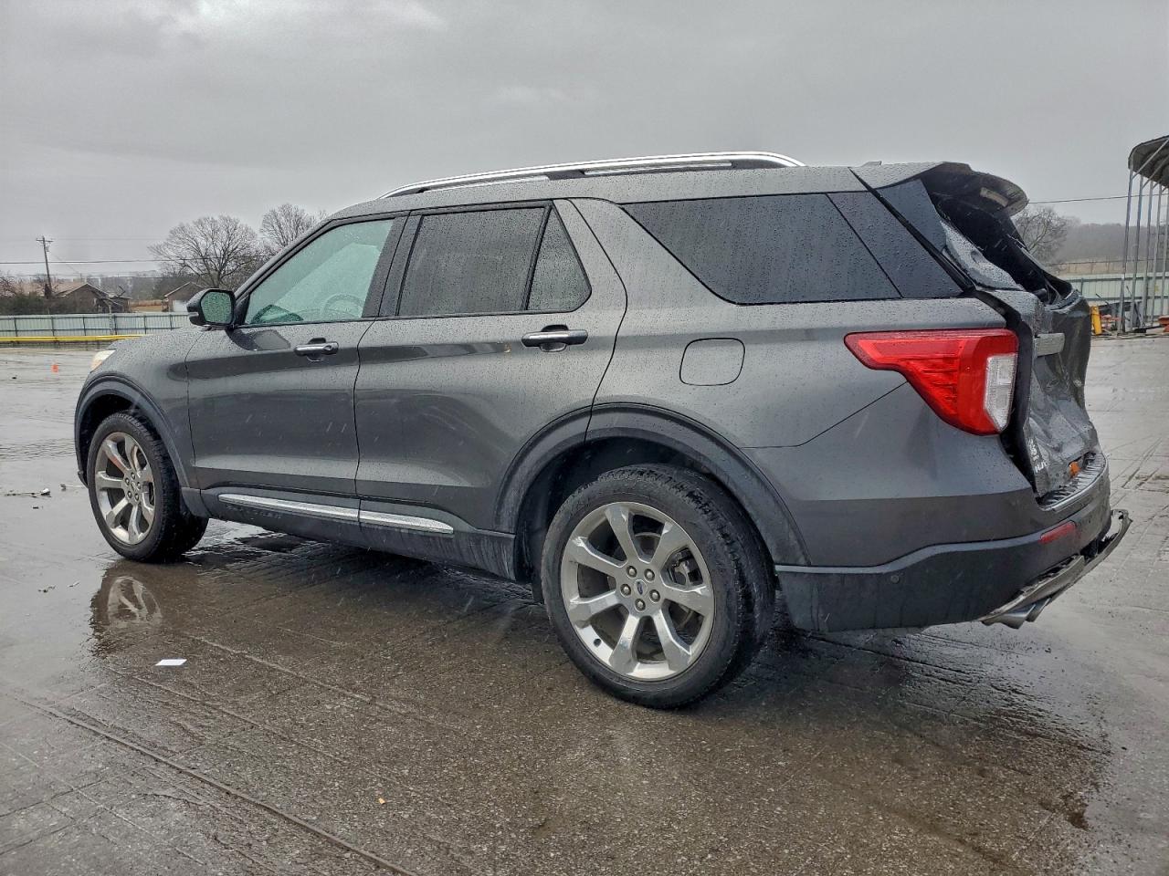 2020 FORD EXPLORER PLATINUM photo 2