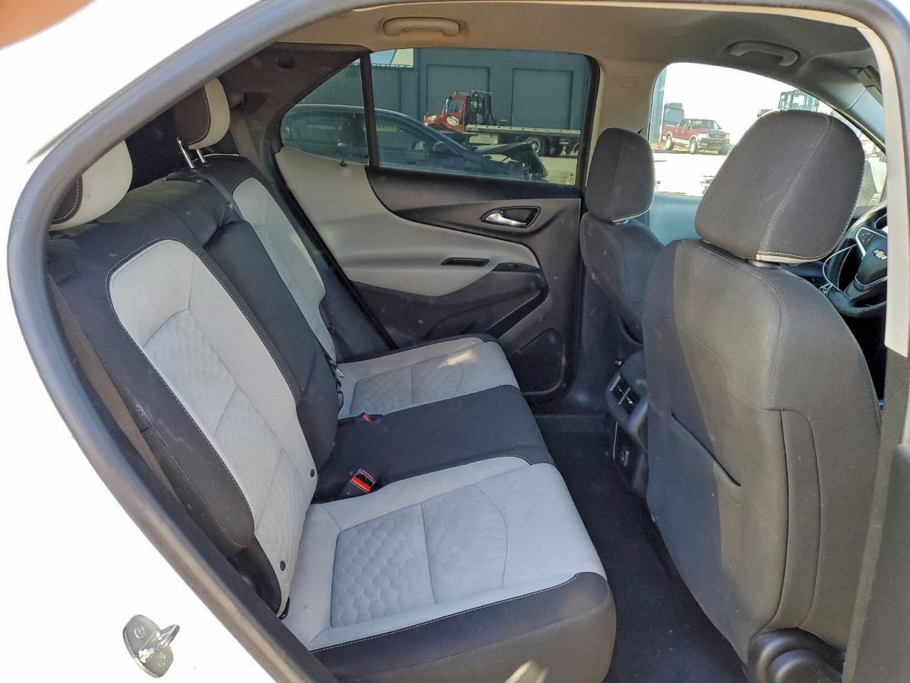 2019 CHEVROLET EQUINOX LT photo 11