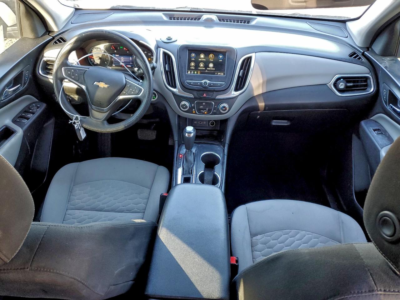 2019 CHEVROLET EQUINOX LT photo 8
