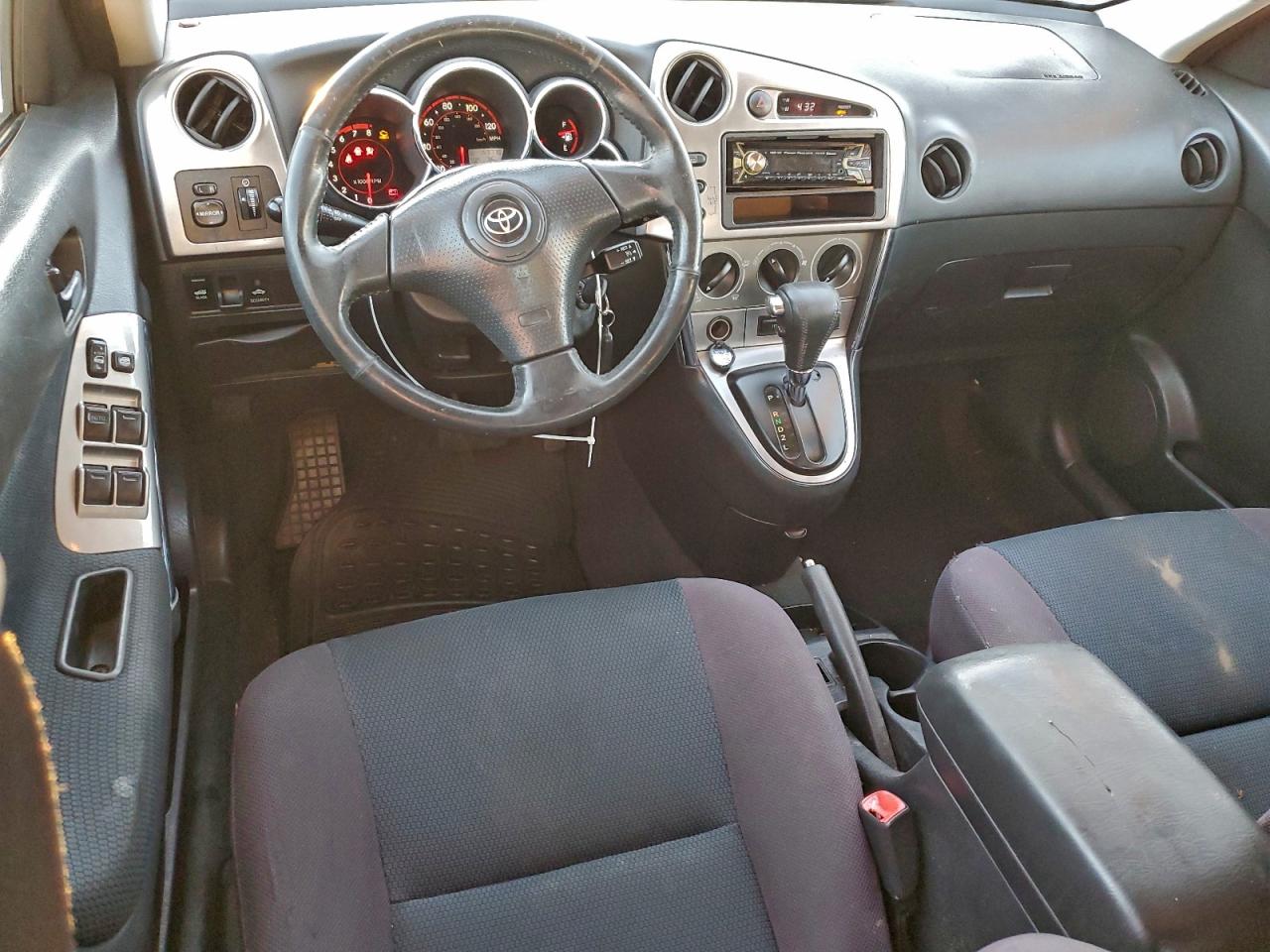 2006 TOYOTA COROLLA MATRIX XR photo 8