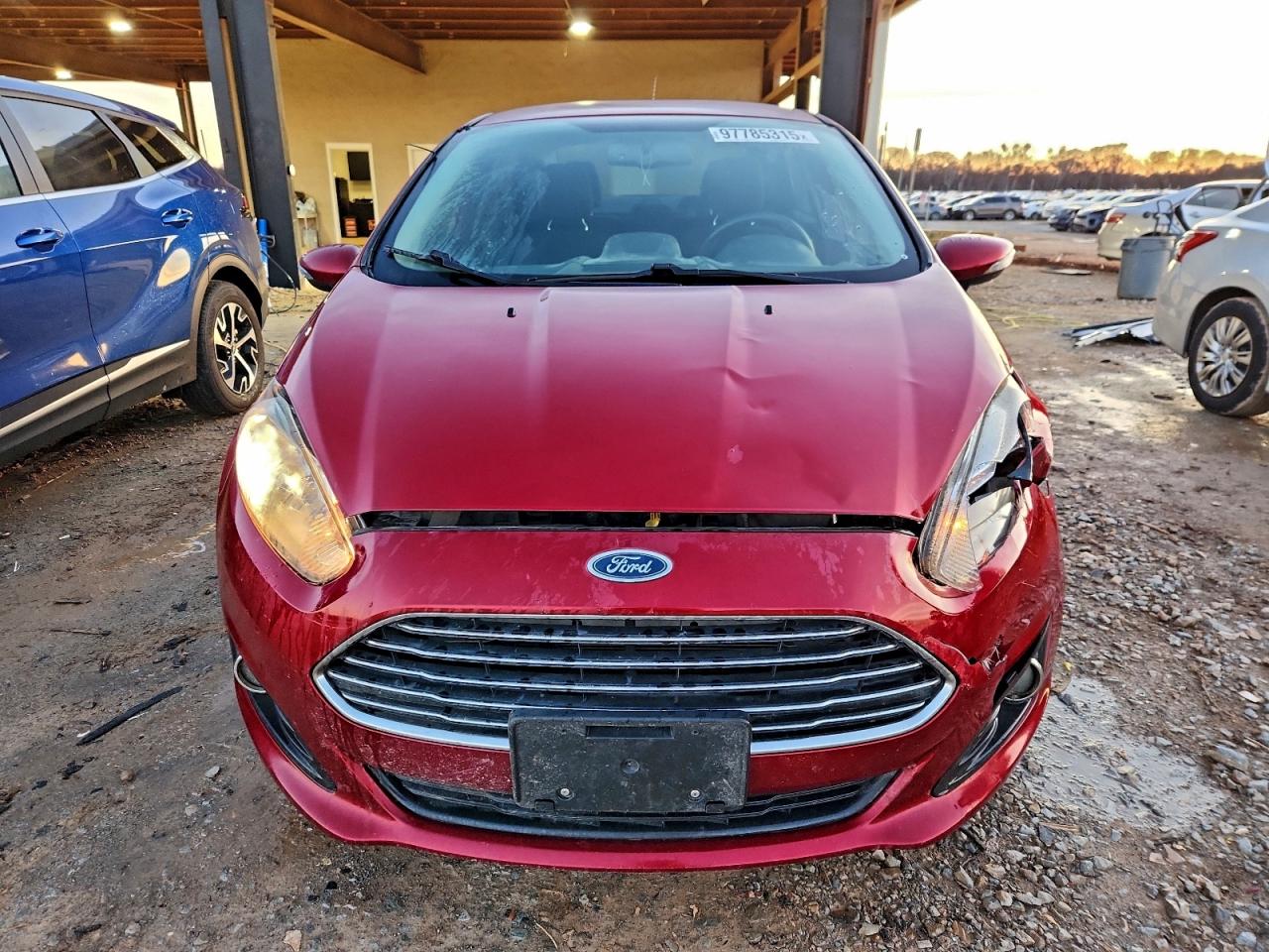 2016 FORD FIESTA SE photo 5